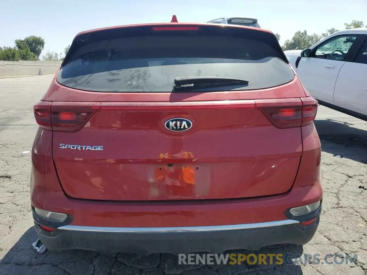 6 Photograph of a damaged car KNDPM3AC2N7957290 KIA SPORTAGE 2022