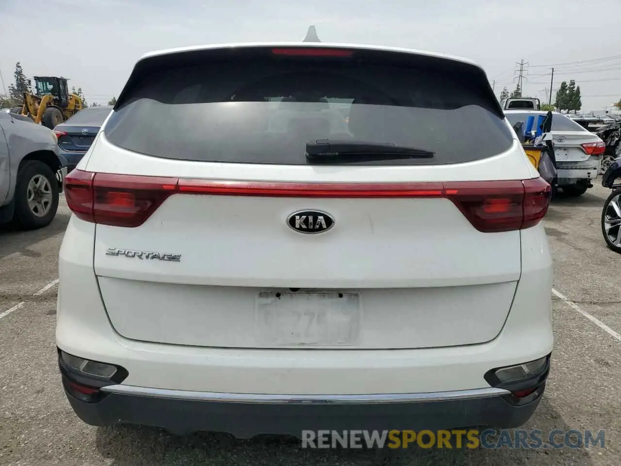 6 Photograph of a damaged car KNDPM3AC3N7978522 KIA SPORTAGE 2022