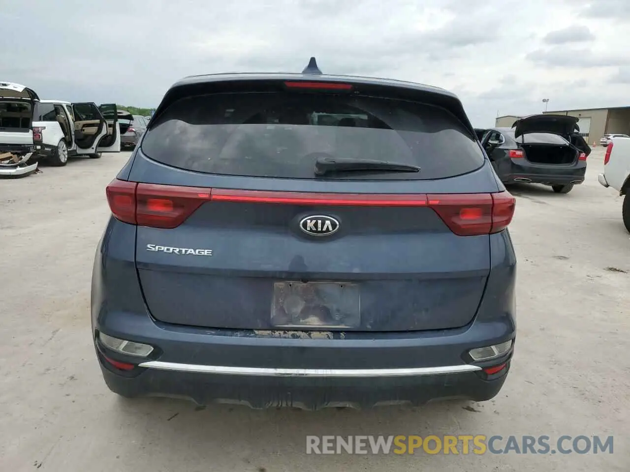 6 Photograph of a damaged car KNDPM3AC3N7984238 KIA SPORTAGE 2022