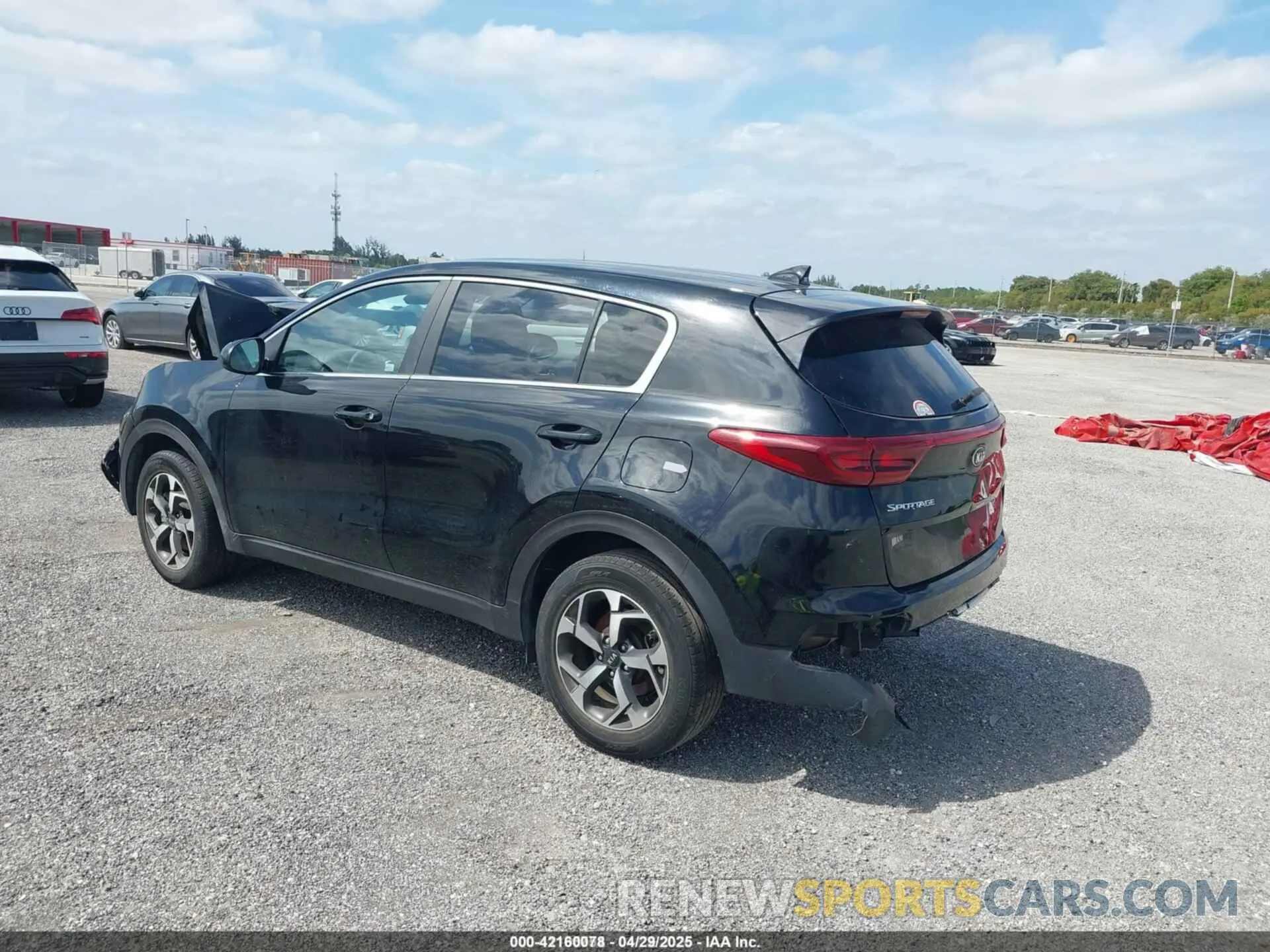 3 Photograph of a damaged car KNDPM3AC4N7026063 KIA SPORTAGE 2022