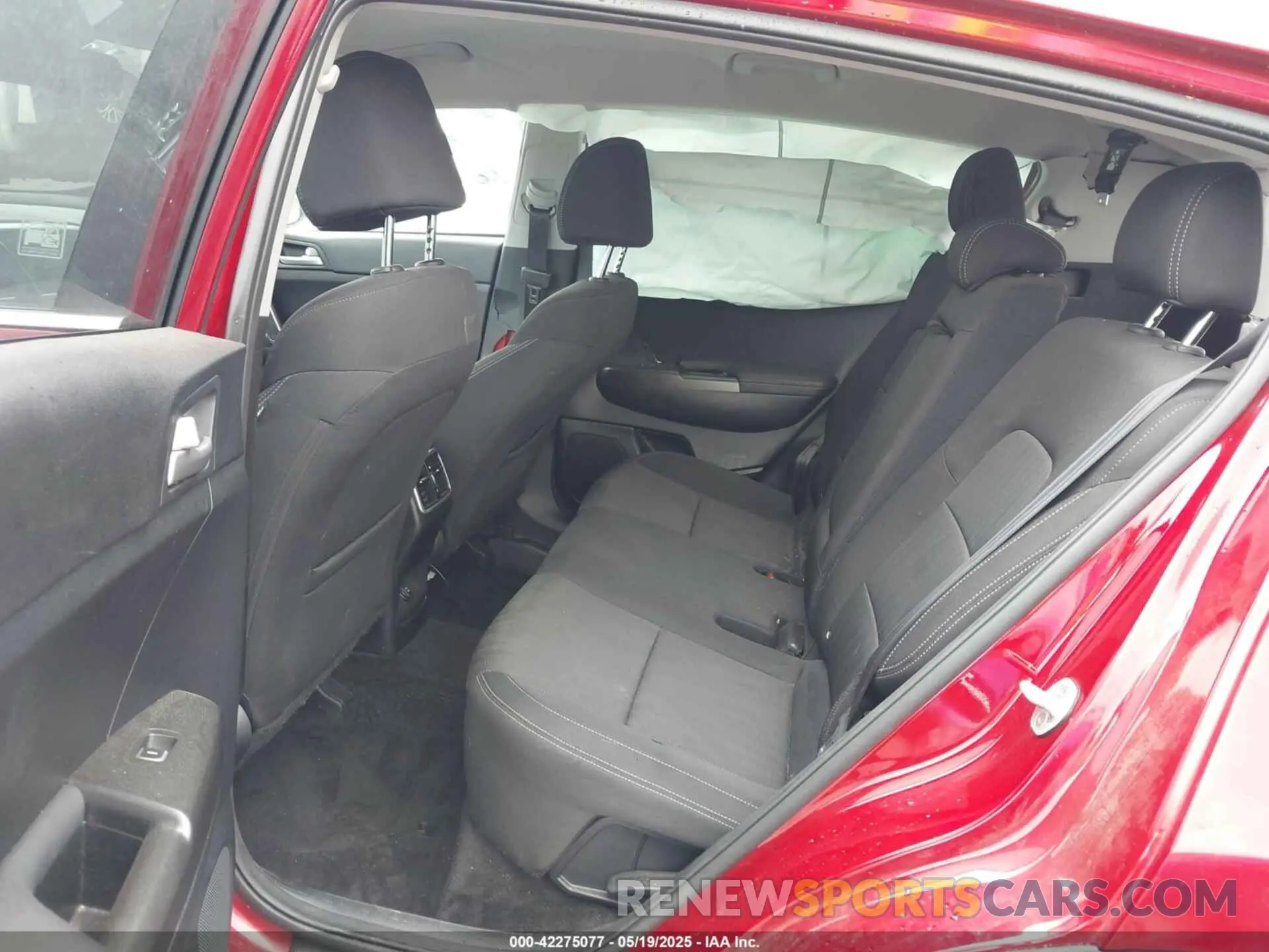 8 Photograph of a damaged car KNDPM3AC4N7978139 KIA SPORTAGE 2022