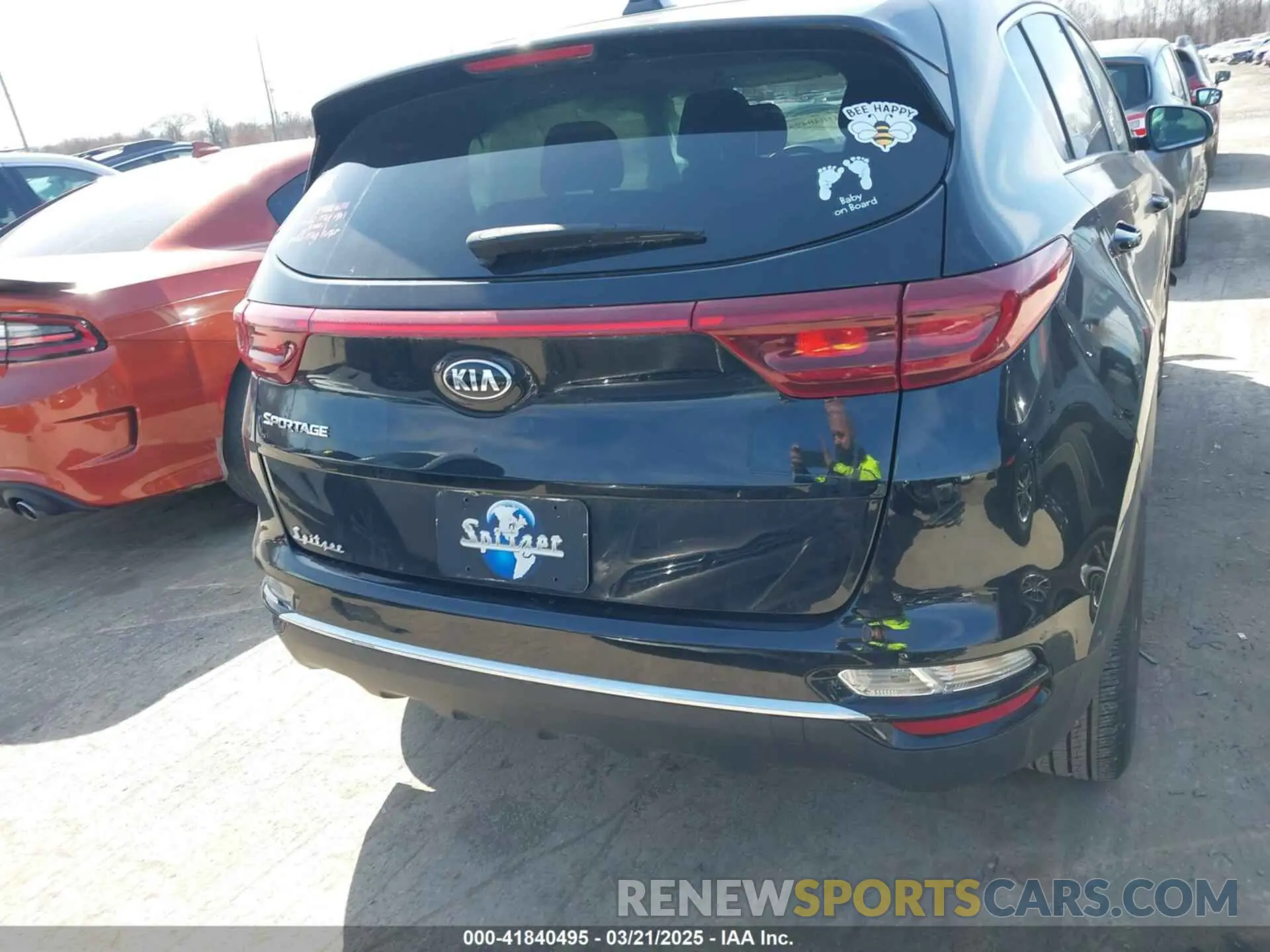 16 Photograph of a damaged car KNDPM3AC5N7003956 KIA SPORTAGE 2022