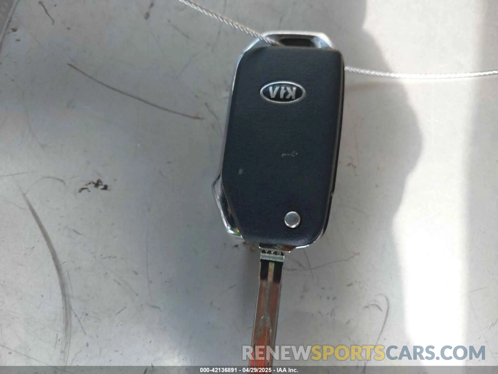 11 Photograph of a damaged car KNDPM3AC5N7026900 KIA SPORTAGE 2022