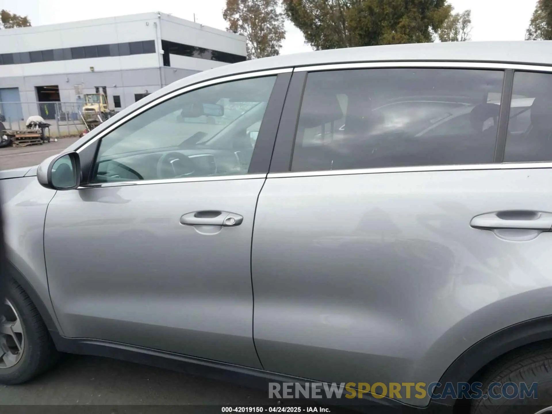 15 Photograph of a damaged car KNDPM3AC5N7964945 KIA SPORTAGE 2022