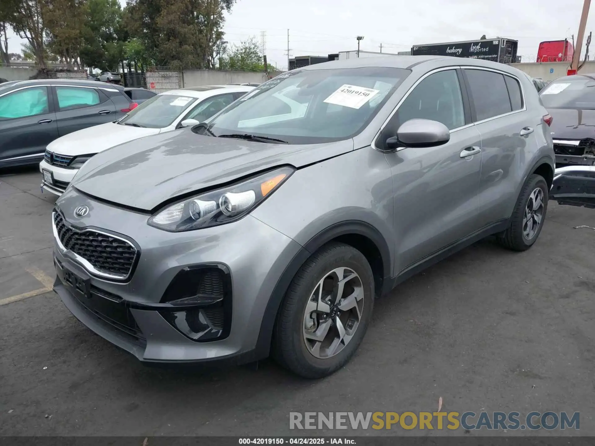 2 Photograph of a damaged car KNDPM3AC5N7964945 KIA SPORTAGE 2022
