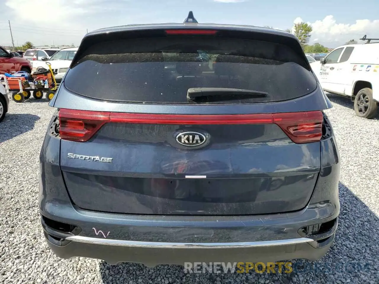 6 Photograph of a damaged car KNDPM3AC6N7016120 KIA SPORTAGE 2022