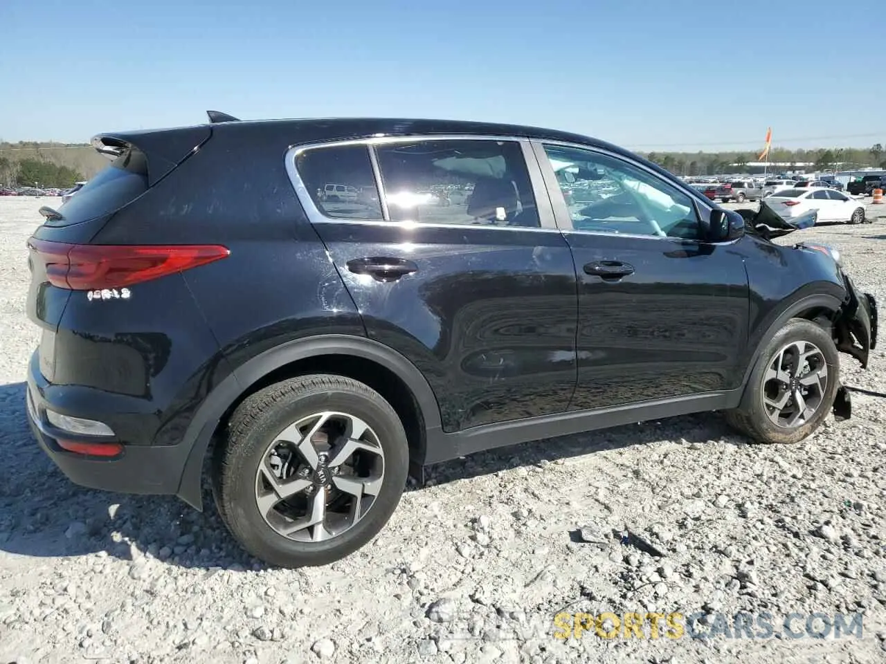 3 Photograph of a damaged car KNDPM3AC6N7025125 KIA SPORTAGE 2022
