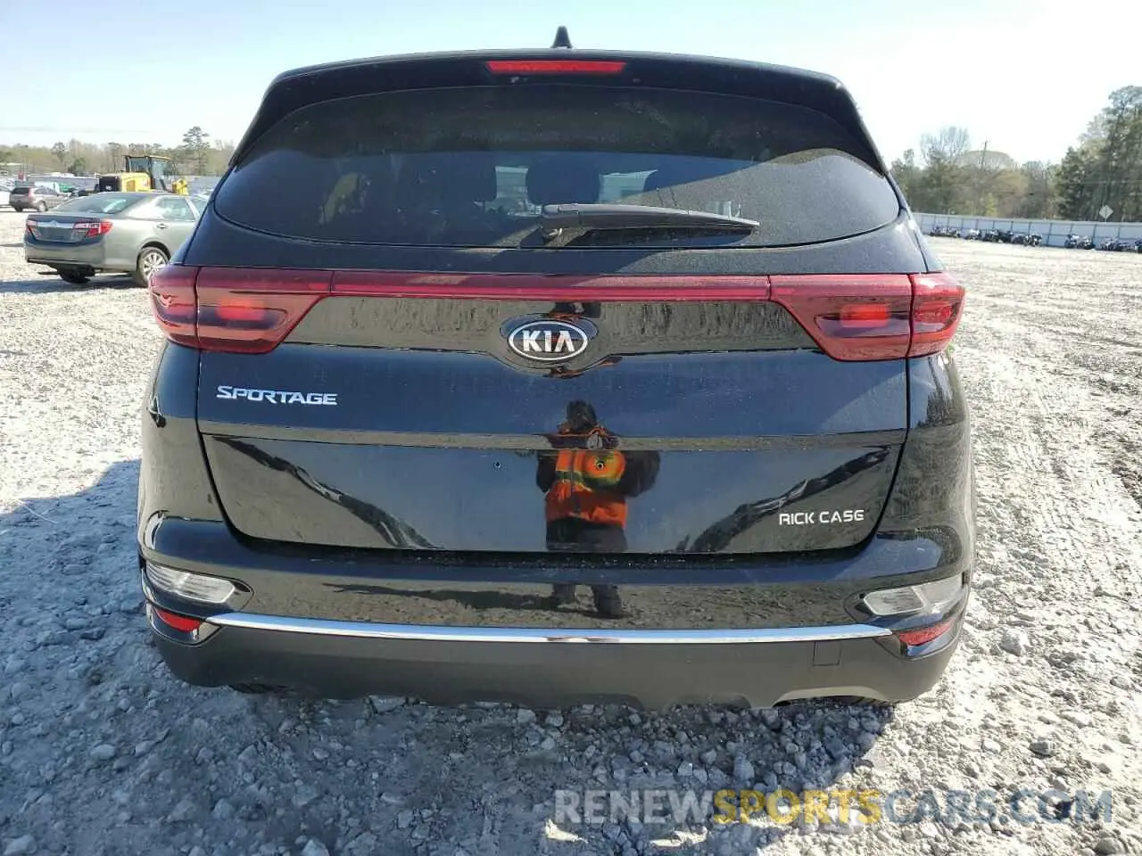 6 Photograph of a damaged car KNDPM3AC6N7025125 KIA SPORTAGE 2022