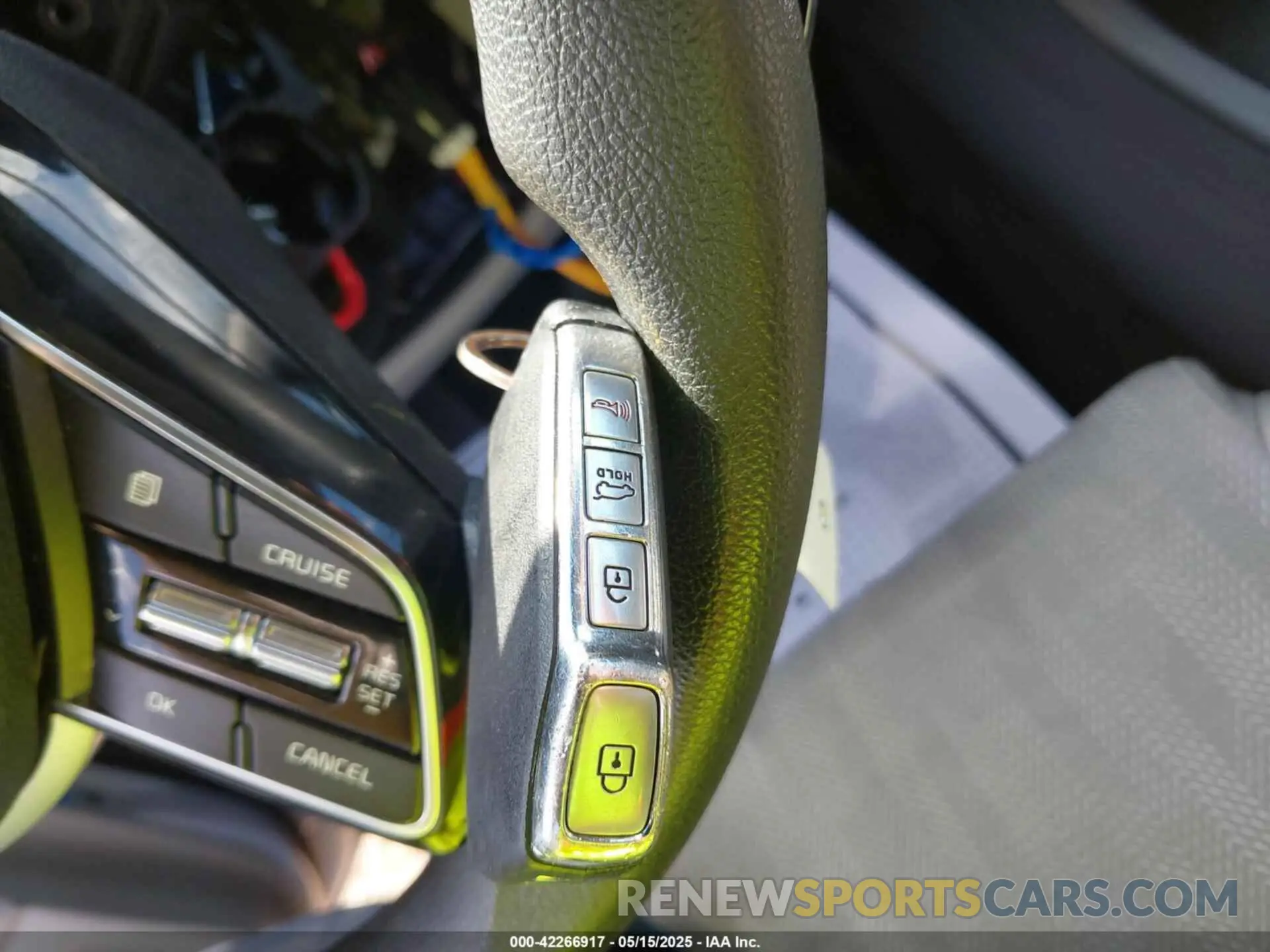 11 Photograph of a damaged car KNDPM3AC6N7953713 KIA SPORTAGE 2022
