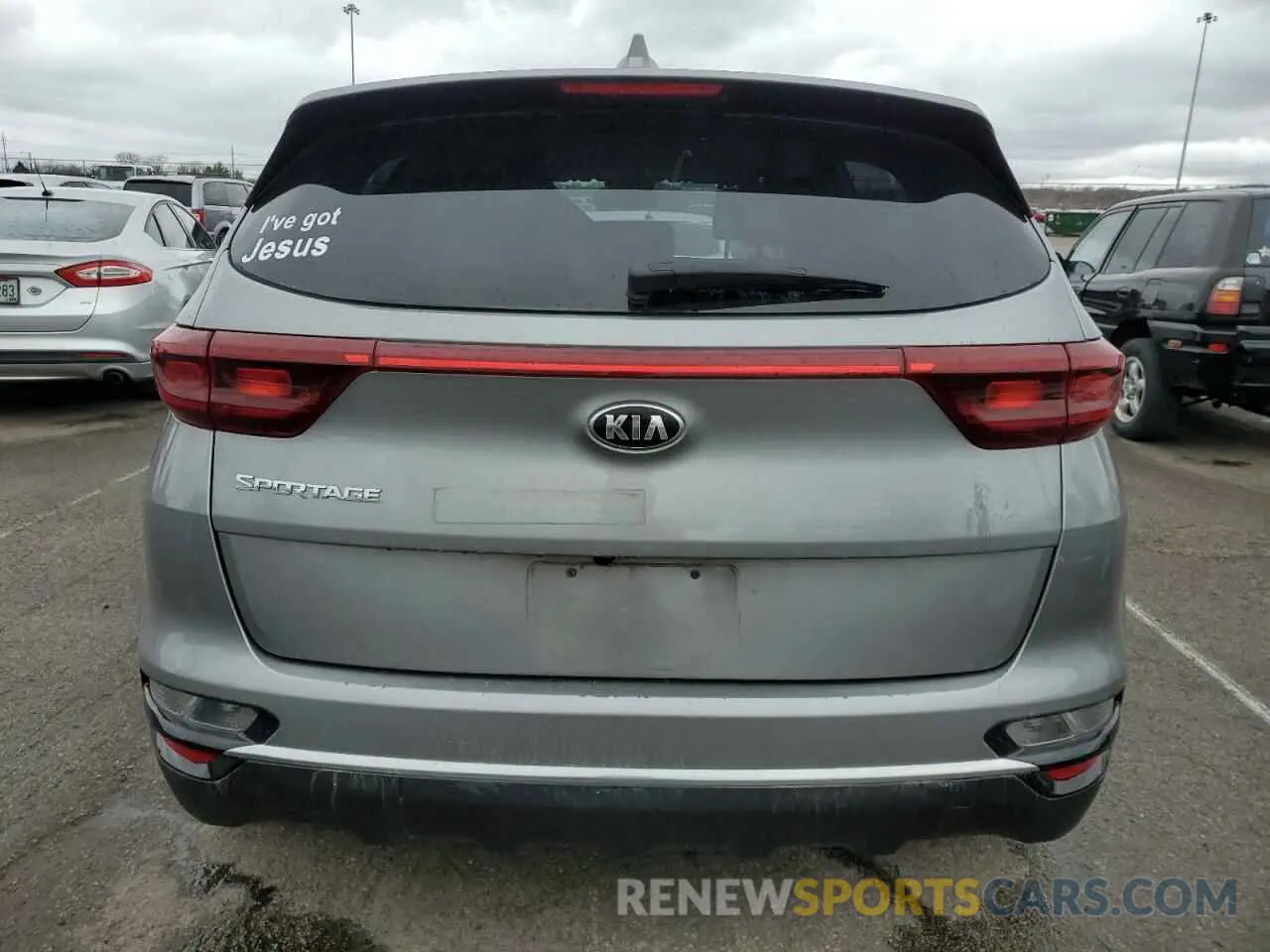 6 Photograph of a damaged car KNDPM3AC6N7964002 KIA SPORTAGE 2022