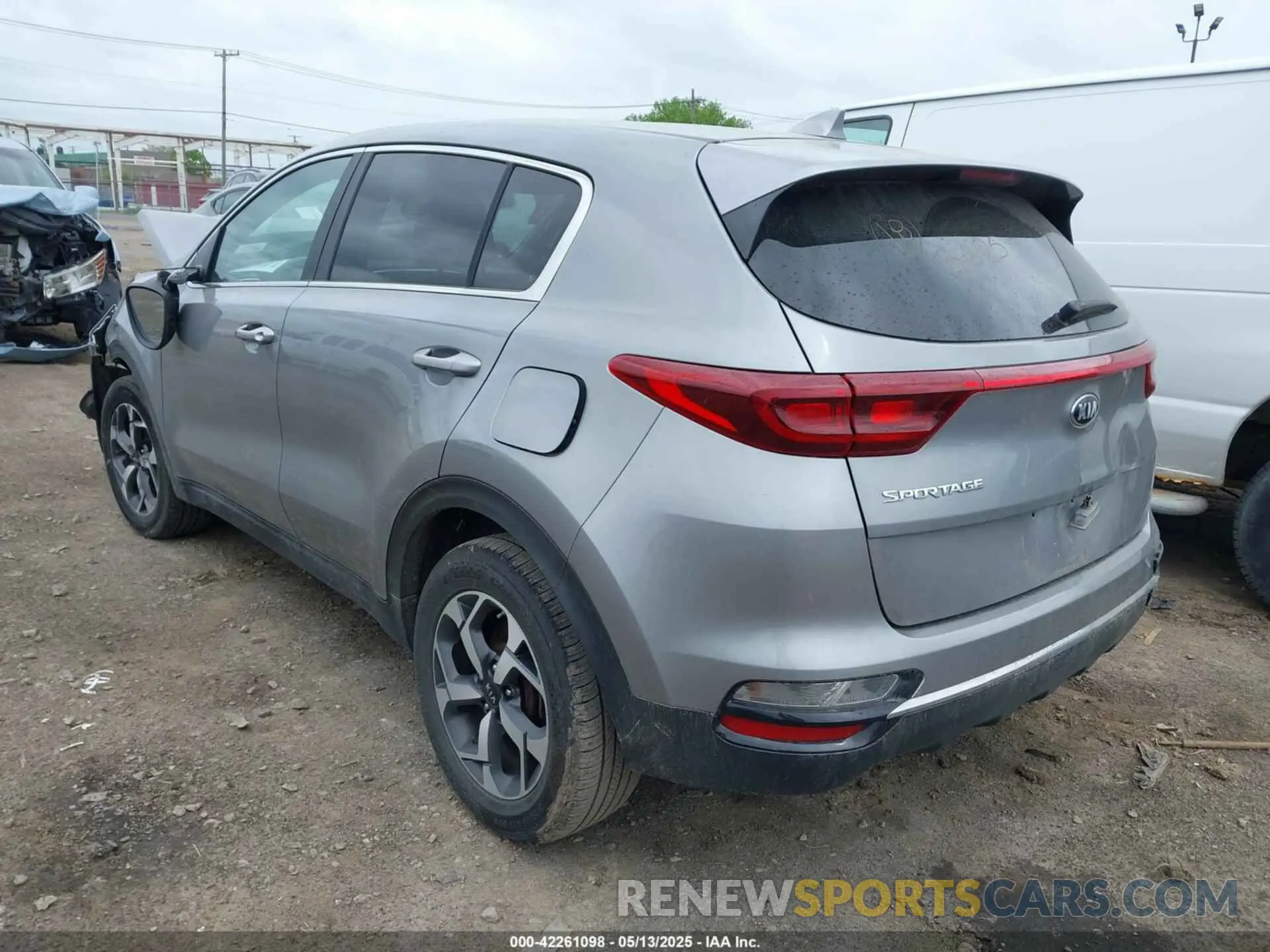 3 Photograph of a damaged car KNDPM3AC7N7007281 KIA SPORTAGE 2022