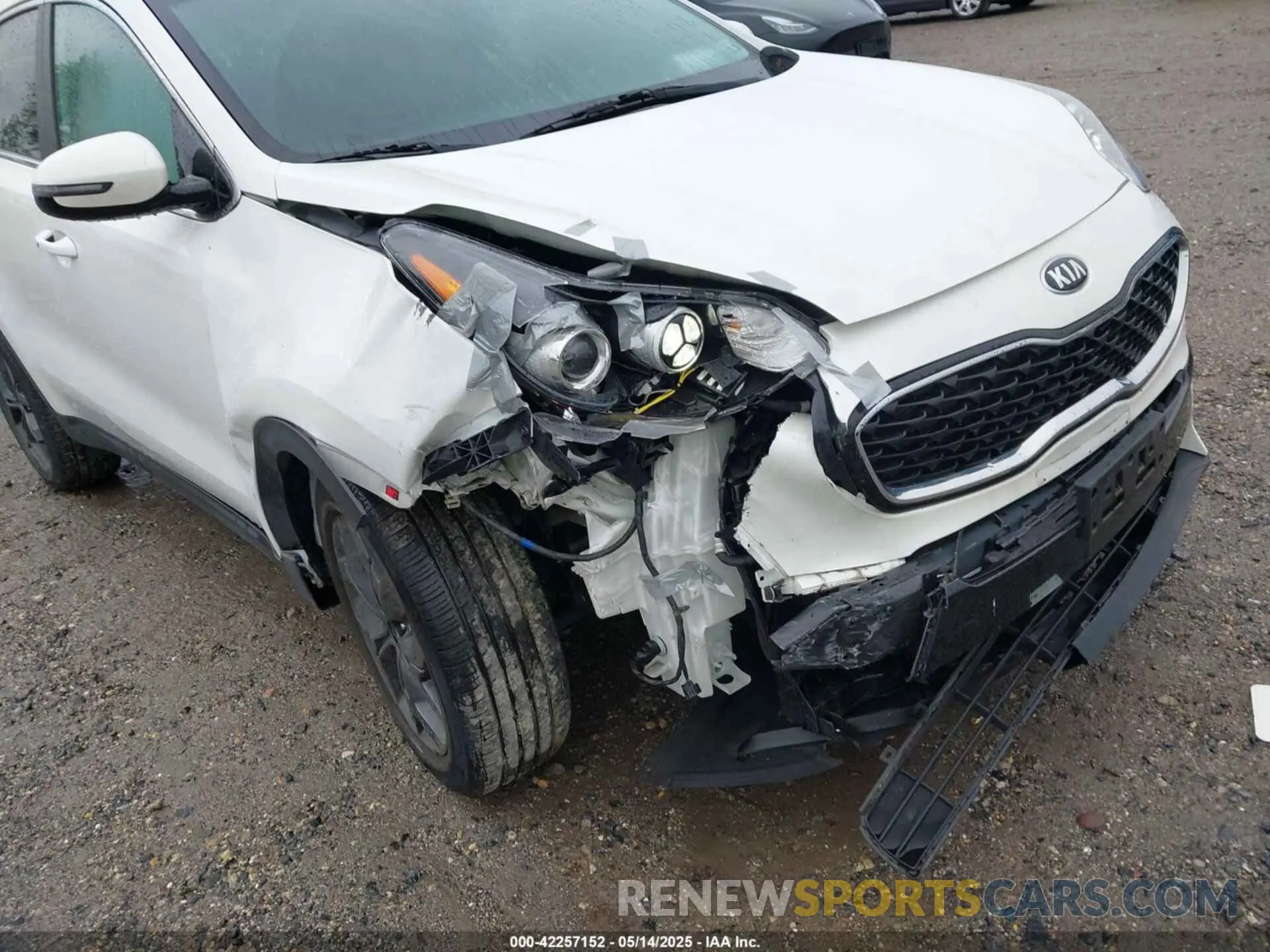 6 Photograph of a damaged car KNDPM3AC7N7013520 KIA SPORTAGE 2022