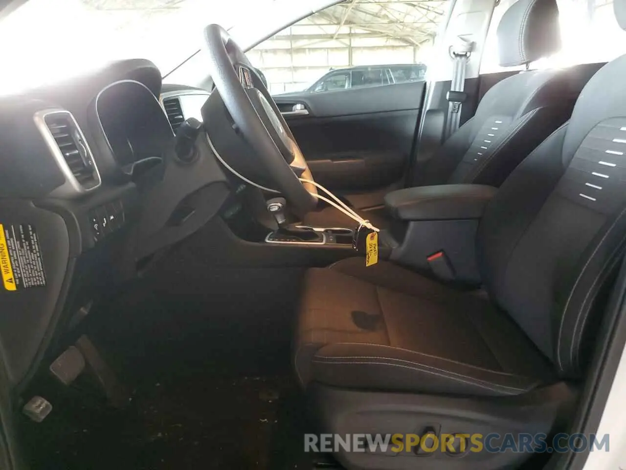 7 Photograph of a damaged car KNDPM3AC7N7014425 KIA SPORTAGE 2022