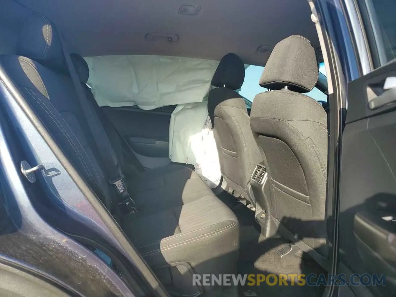 11 Photograph of a damaged car KNDPM3AC7N7024744 KIA SPORTAGE 2022