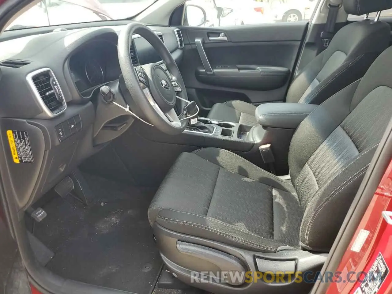 7 Photograph of a damaged car KNDPM3AC7N7948682 KIA SPORTAGE 2022