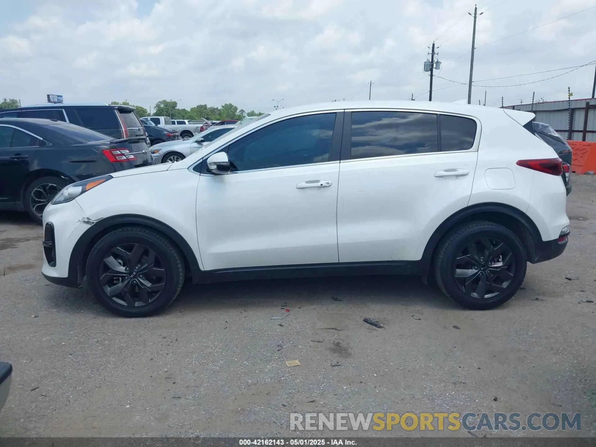 14 Photograph of a damaged car KNDPM3AC7N7956720 KIA SPORTAGE 2022