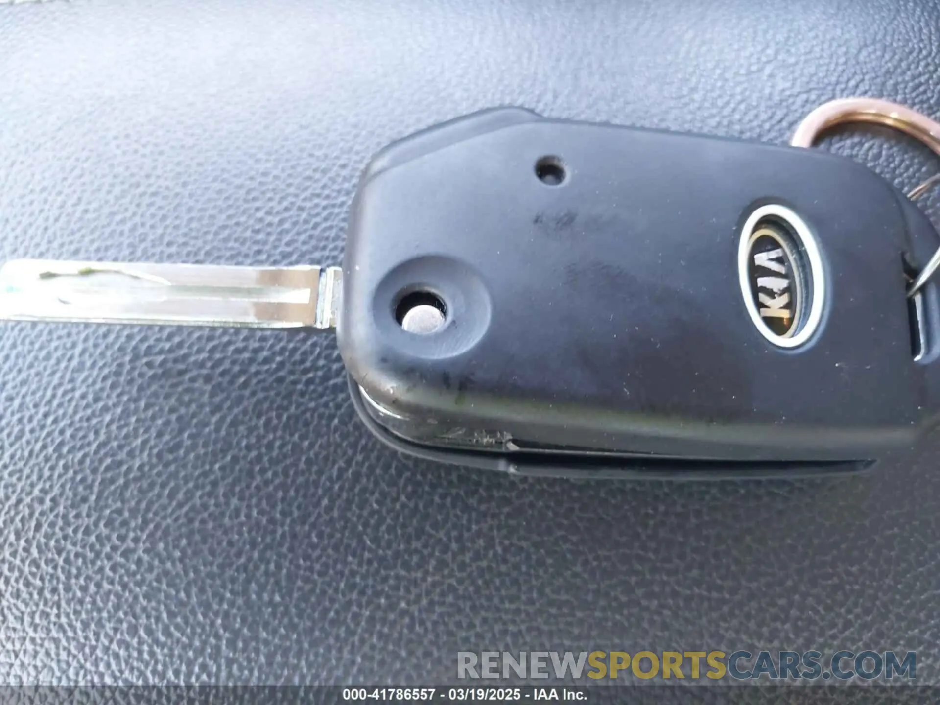 11 Photograph of a damaged car KNDPM3AC7N7980550 KIA SPORTAGE 2022