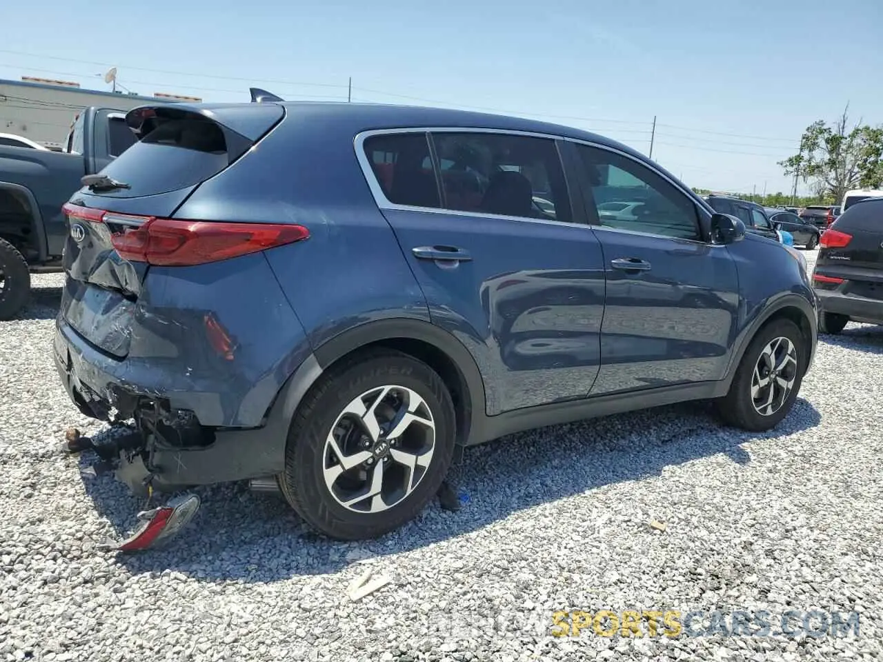 3 Photograph of a damaged car KNDPM3AC8N7001165 KIA SPORTAGE 2022