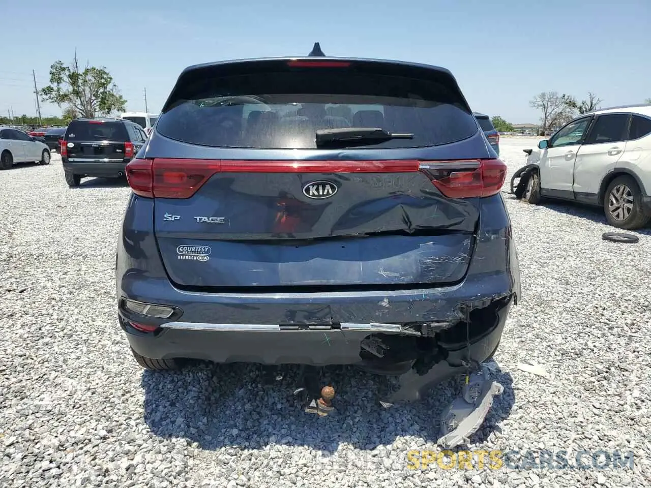 6 Photograph of a damaged car KNDPM3AC8N7001165 KIA SPORTAGE 2022