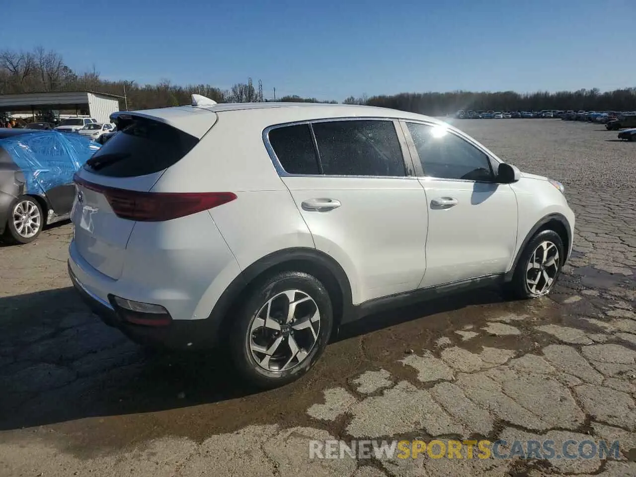 3 Photograph of a damaged car KNDPM3AC8N7997499 KIA SPORTAGE 2022