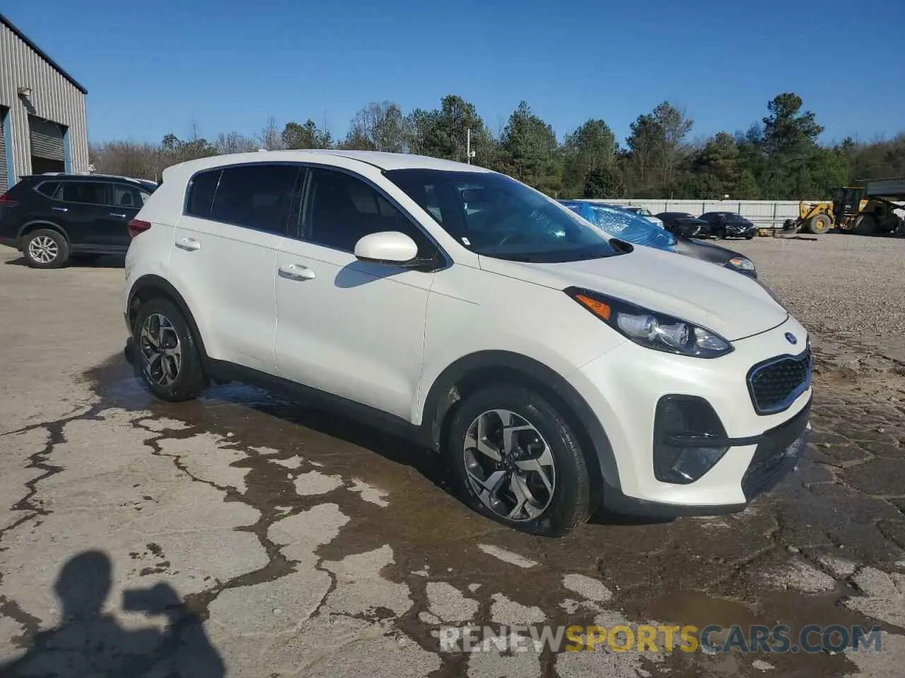 4 Photograph of a damaged car KNDPM3AC8N7997499 KIA SPORTAGE 2022