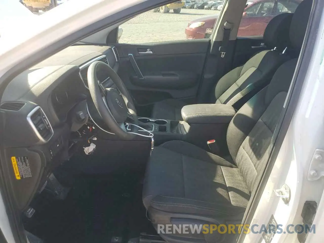 7 Photograph of a damaged car KNDPM3AC8N7997499 KIA SPORTAGE 2022