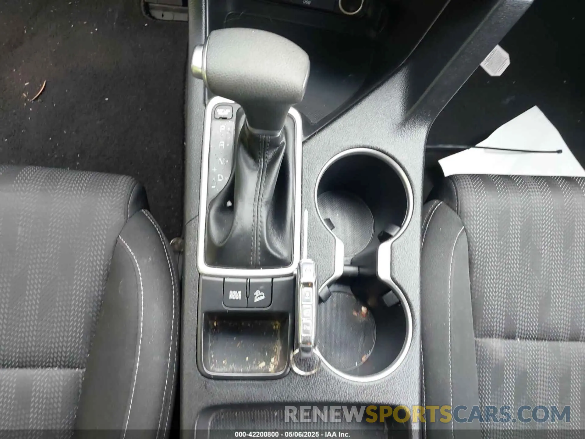 11 Photograph of a damaged car KNDPM3AC9N7952684 KIA SPORTAGE 2022