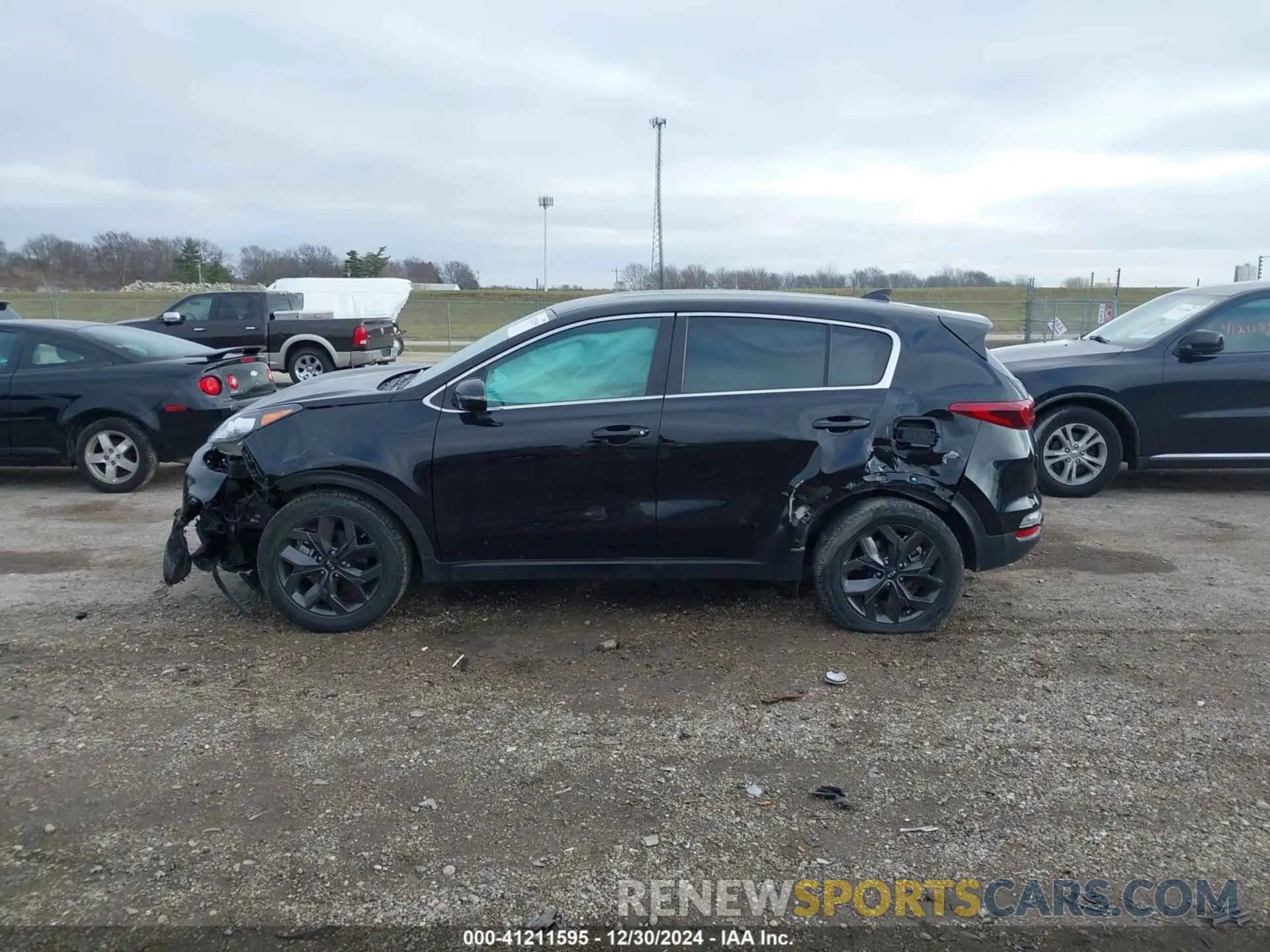 14 Photograph of a damaged car KNDPM3AC9N7968657 KIA SPORTAGE 2022