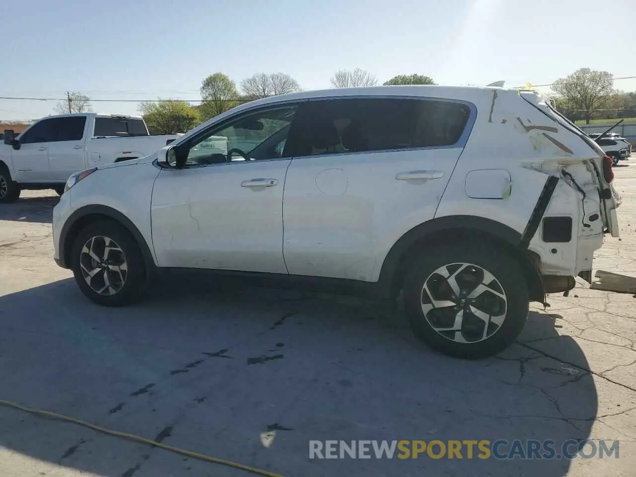 2 Photograph of a damaged car KNDPM3AC9N7980453 KIA SPORTAGE 2022