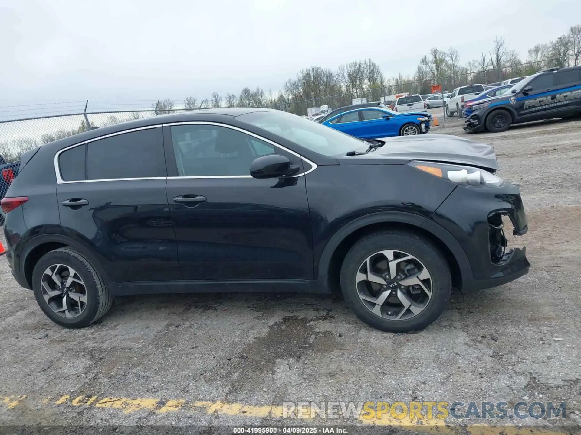 14 Photograph of a damaged car KNDPM3ACXN7001572 KIA SPORTAGE 2022