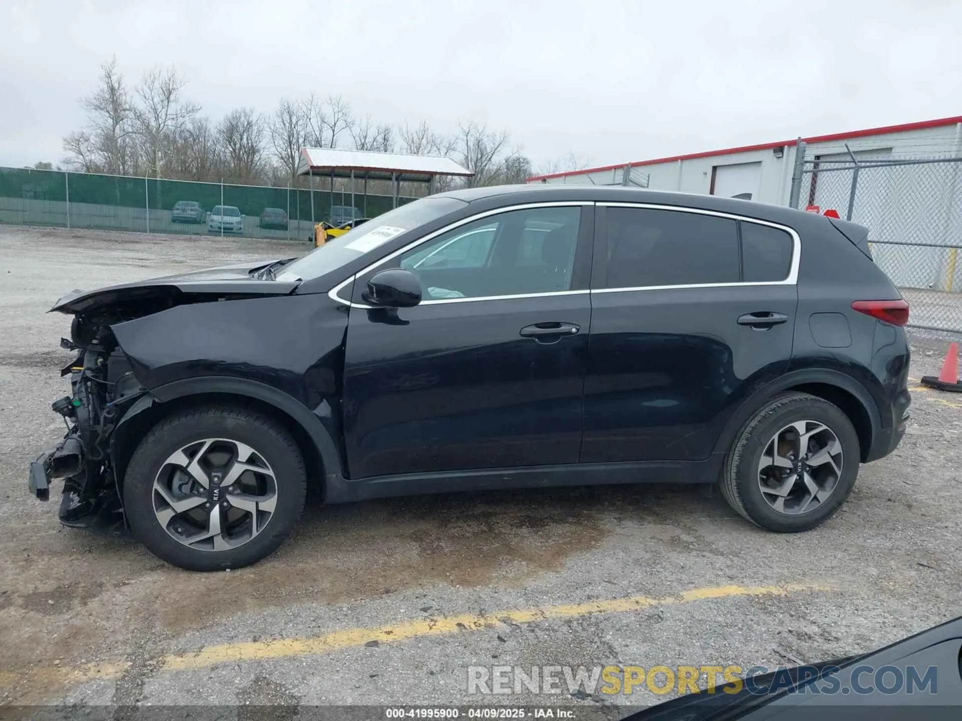 15 Photograph of a damaged car KNDPM3ACXN7001572 KIA SPORTAGE 2022