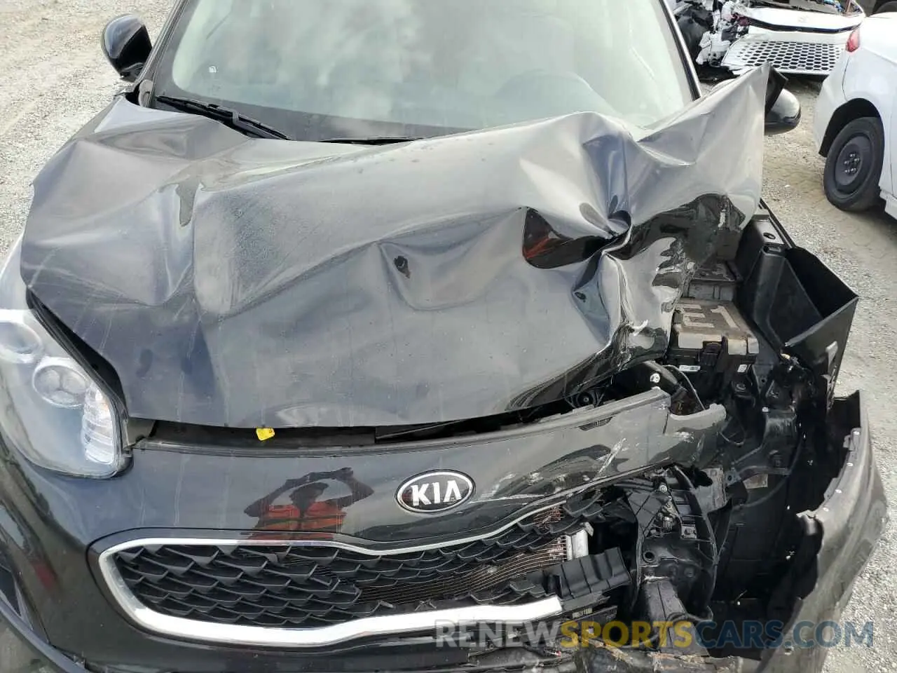 11 Photograph of a damaged car KNDPM3ACXN7025631 KIA SPORTAGE 2022