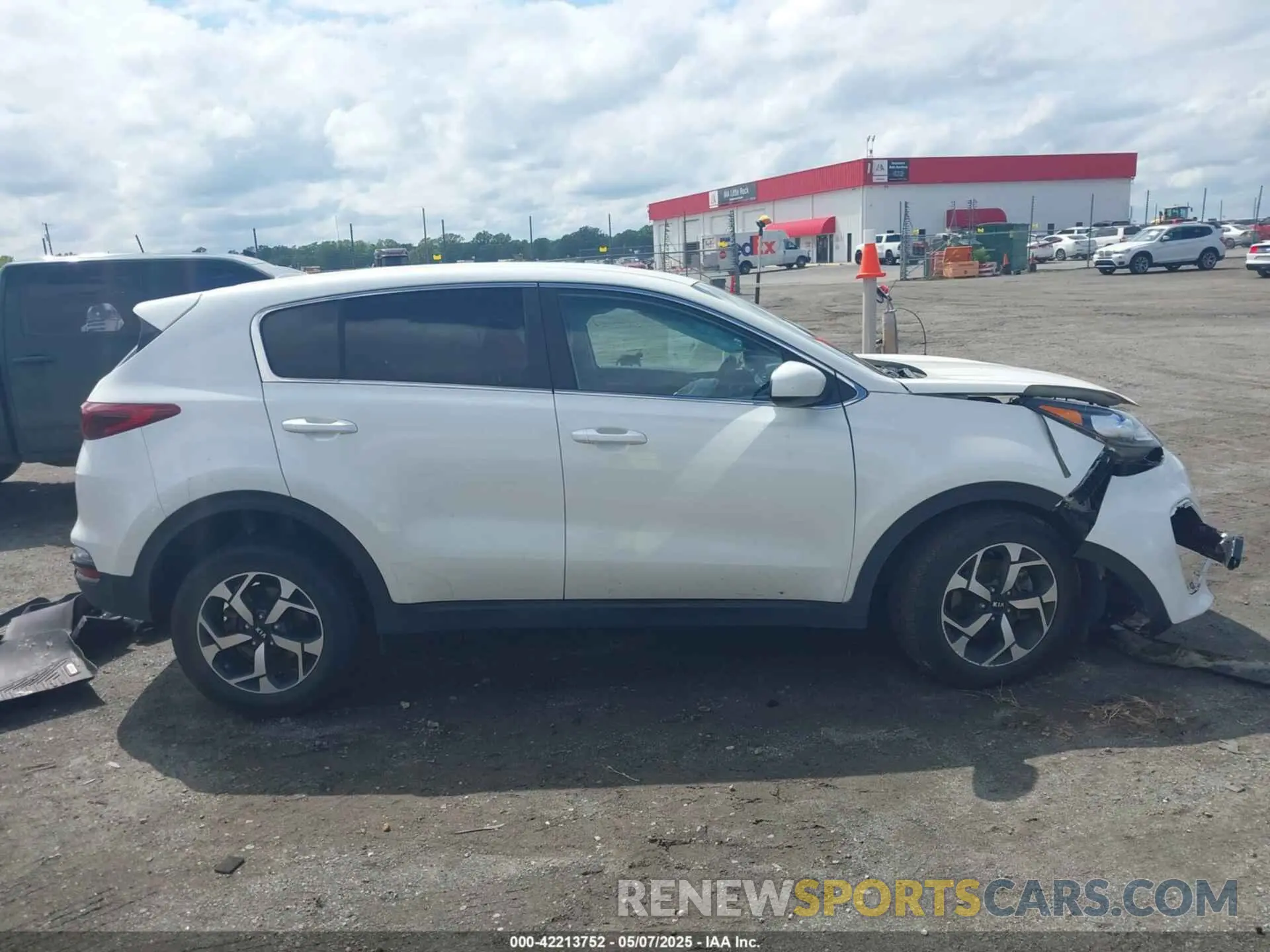 13 Photograph of a damaged car KNDPM3ACXN7960163 KIA SPORTAGE 2022