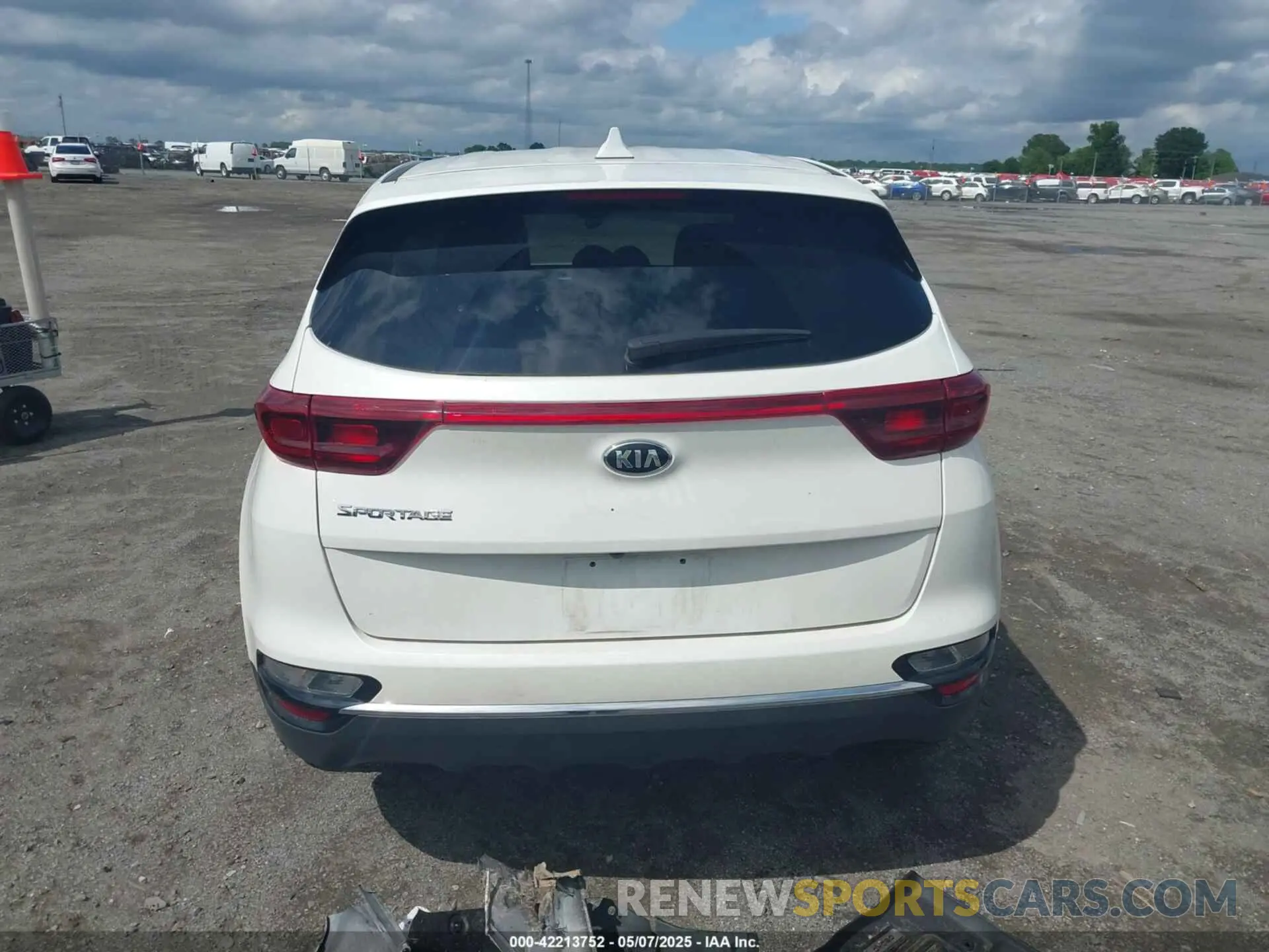 16 Photograph of a damaged car KNDPM3ACXN7960163 KIA SPORTAGE 2022