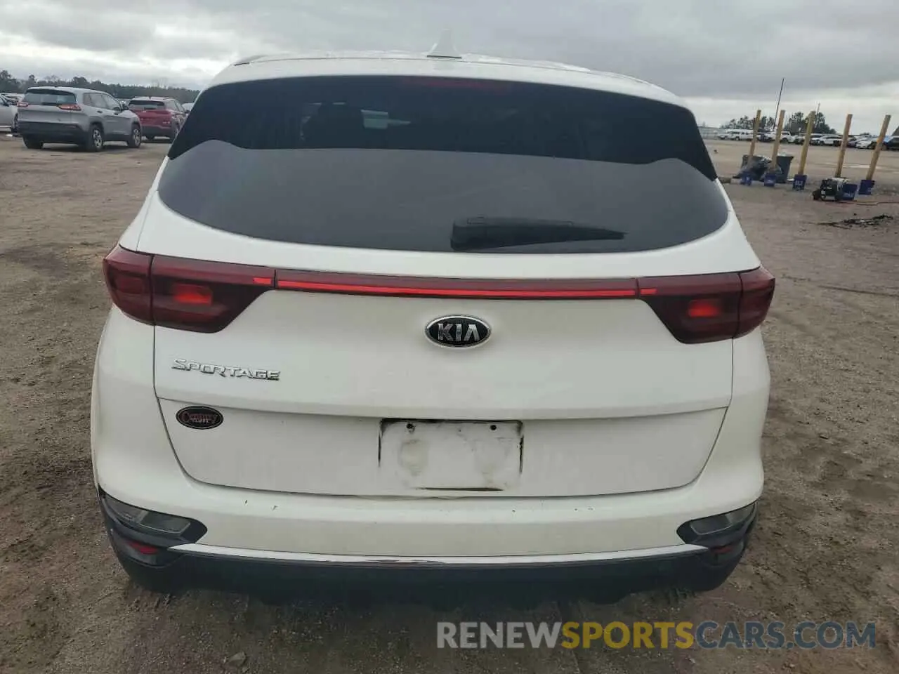 6 Photograph of a damaged car KNDPM3ACXN7982907 KIA SPORTAGE 2022