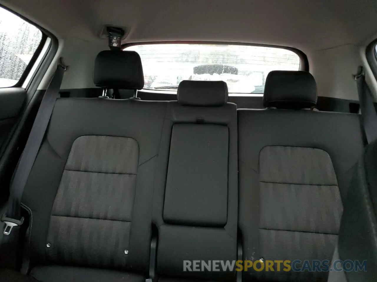 10 Photograph of a damaged car KNDPMCAC0N7016484 KIA SPORTAGE 2022