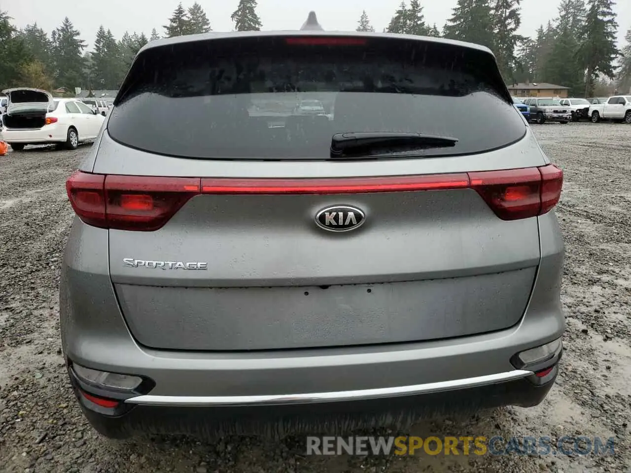 6 Photograph of a damaged car KNDPMCAC0N7016484 KIA SPORTAGE 2022