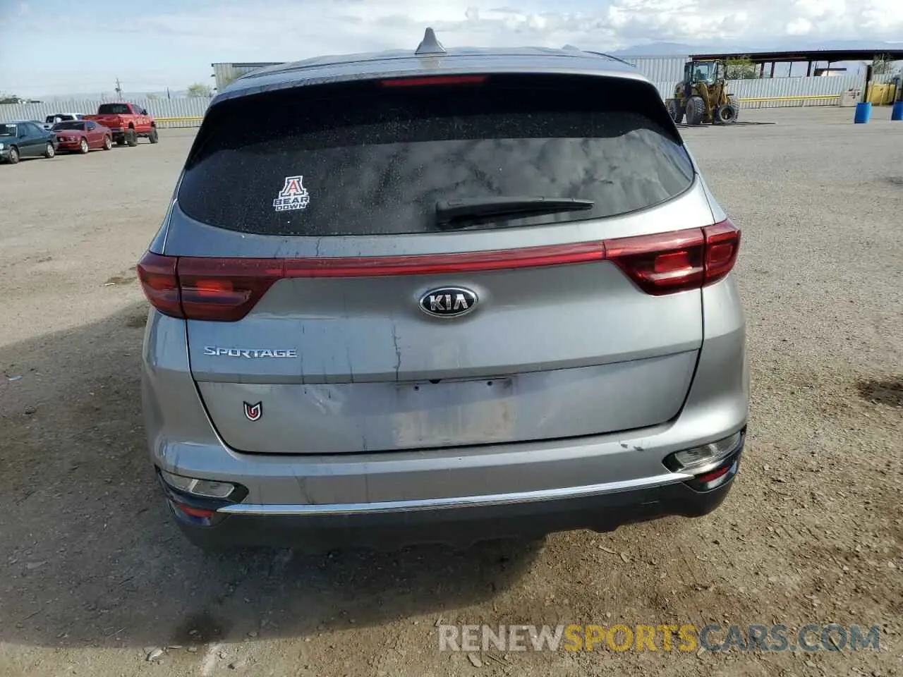 6 Photograph of a damaged car KNDPMCAC0N7988232 KIA SPORTAGE 2022