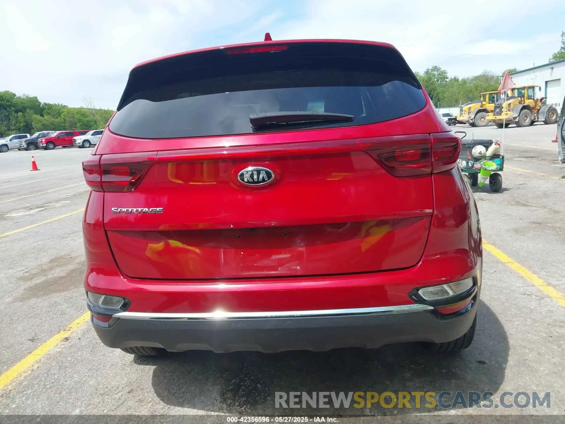 16 Photograph of a damaged car KNDPMCAC1N7992421 KIA SPORTAGE 2022