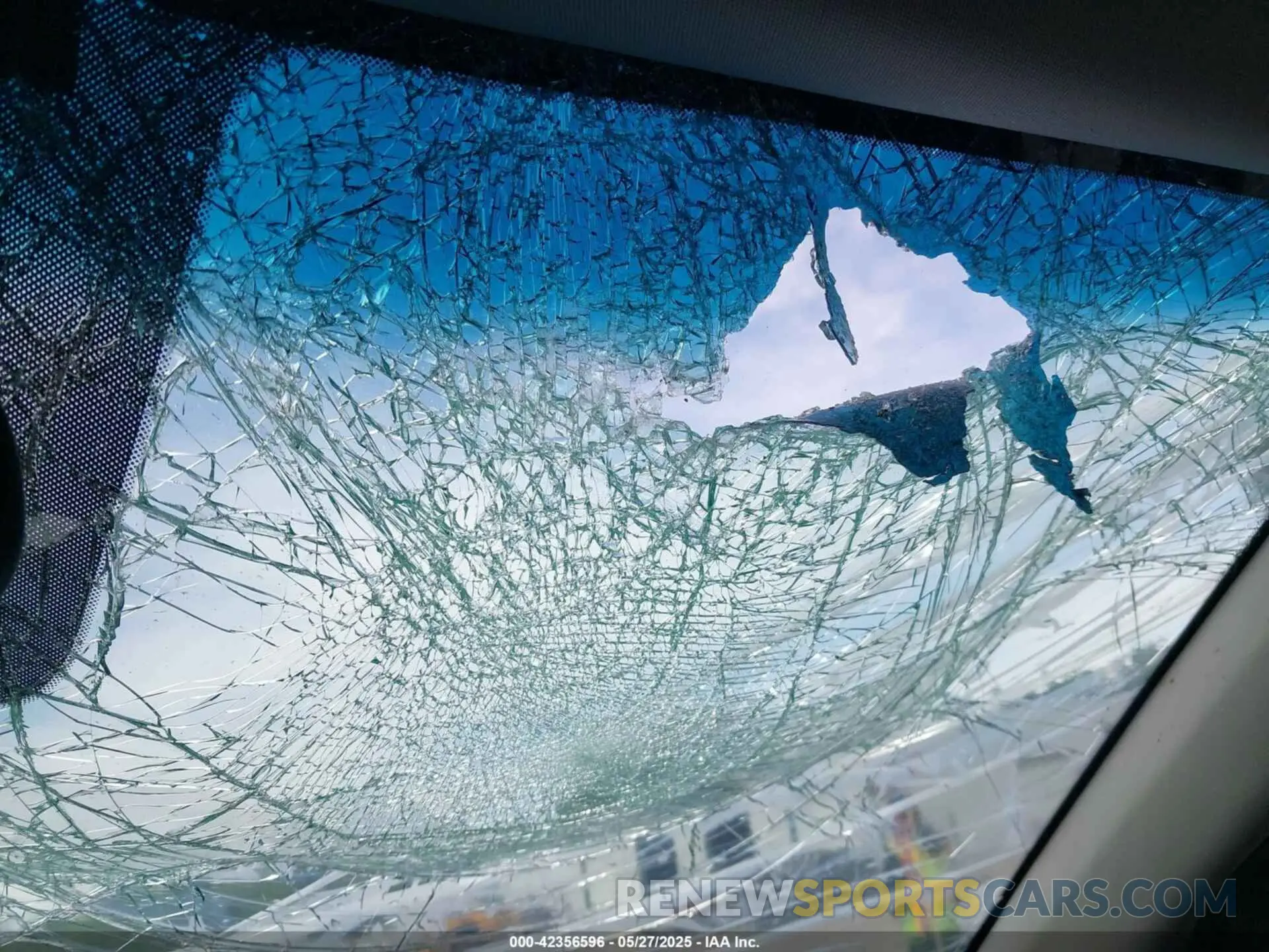 6 Photograph of a damaged car KNDPMCAC1N7992421 KIA SPORTAGE 2022