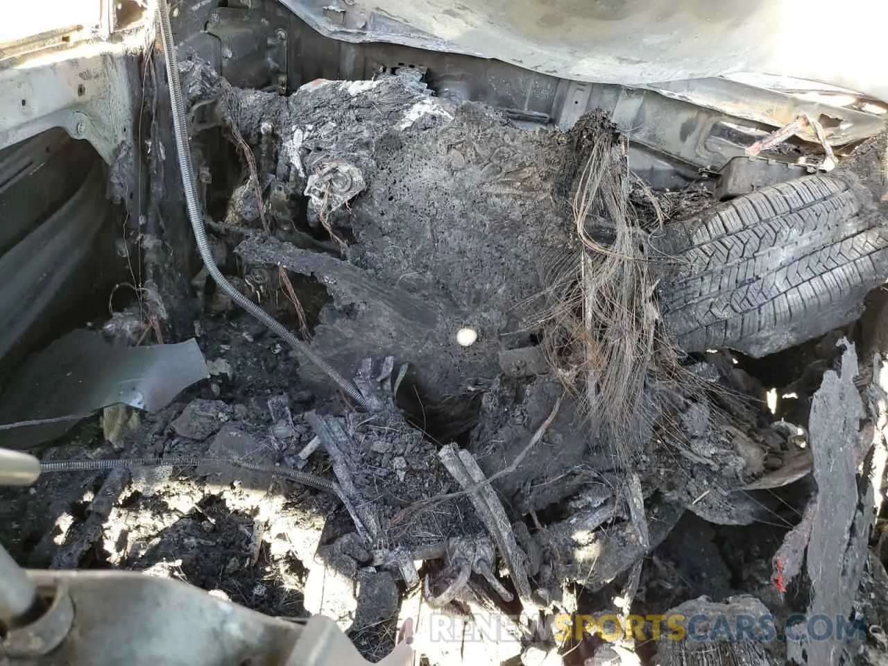 8 Photograph of a damaged car KNDPMCAC1N7997893 KIA SPORTAGE 2022