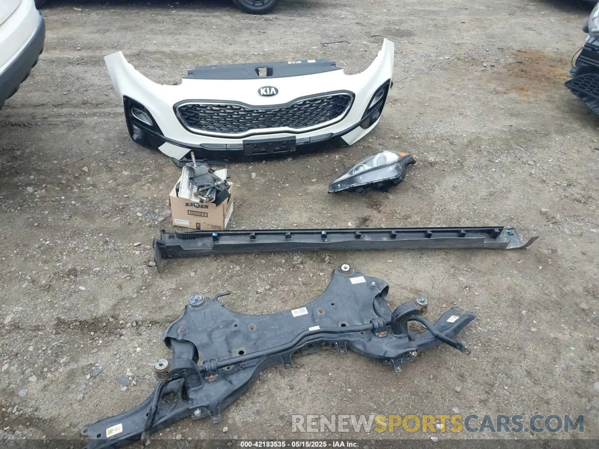 12 Photograph of a damaged car KNDPMCAC3N7008041 KIA SPORTAGE 2022