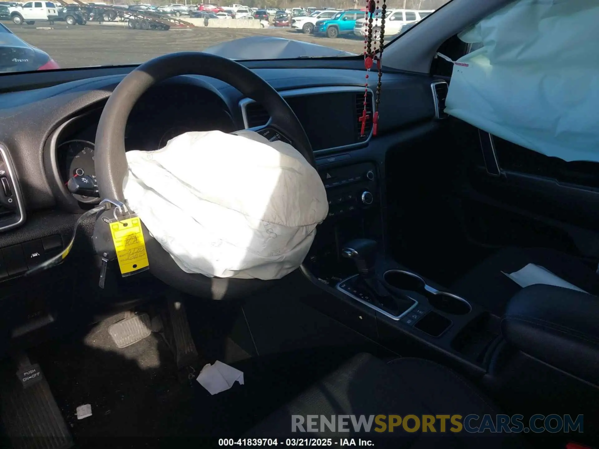 5 Photograph of a damaged car KNDPMCAC3N7008525 KIA SPORTAGE 2022