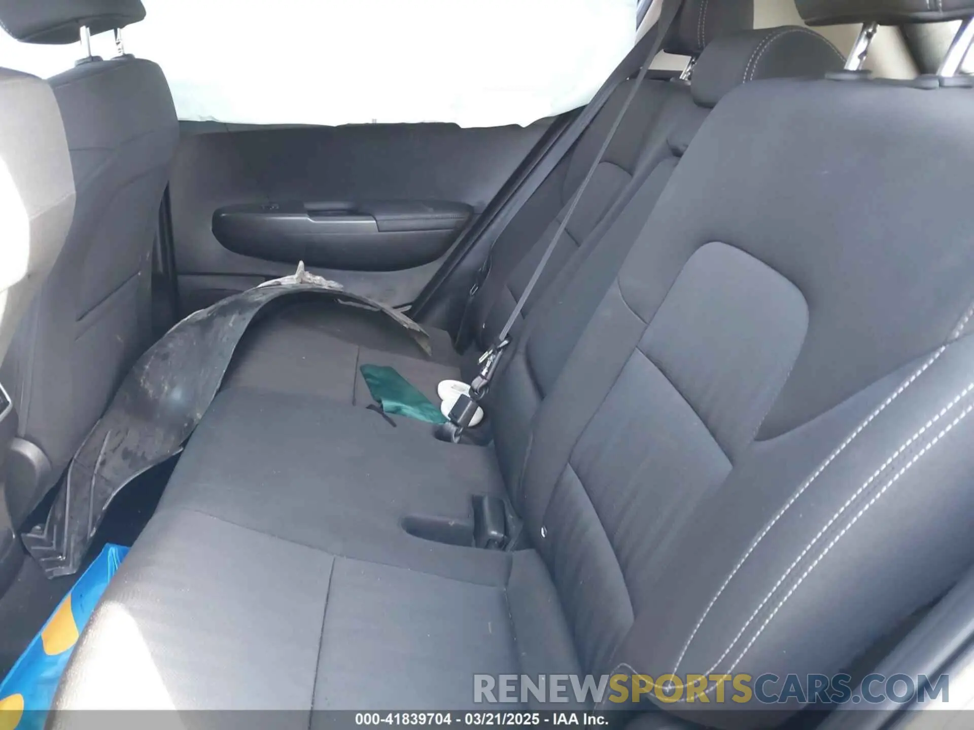 8 Photograph of a damaged car KNDPMCAC3N7008525 KIA SPORTAGE 2022