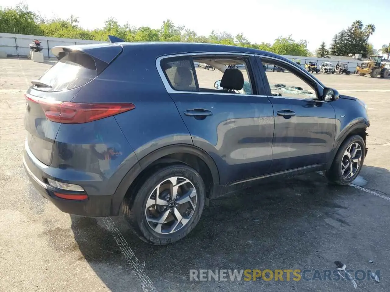 3 Photograph of a damaged car KNDPMCAC3N7994767 KIA SPORTAGE 2022