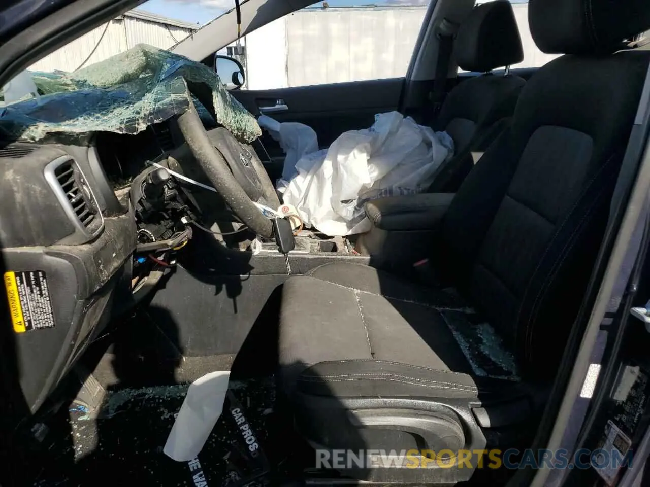 7 Photograph of a damaged car KNDPMCAC3N7994767 KIA SPORTAGE 2022