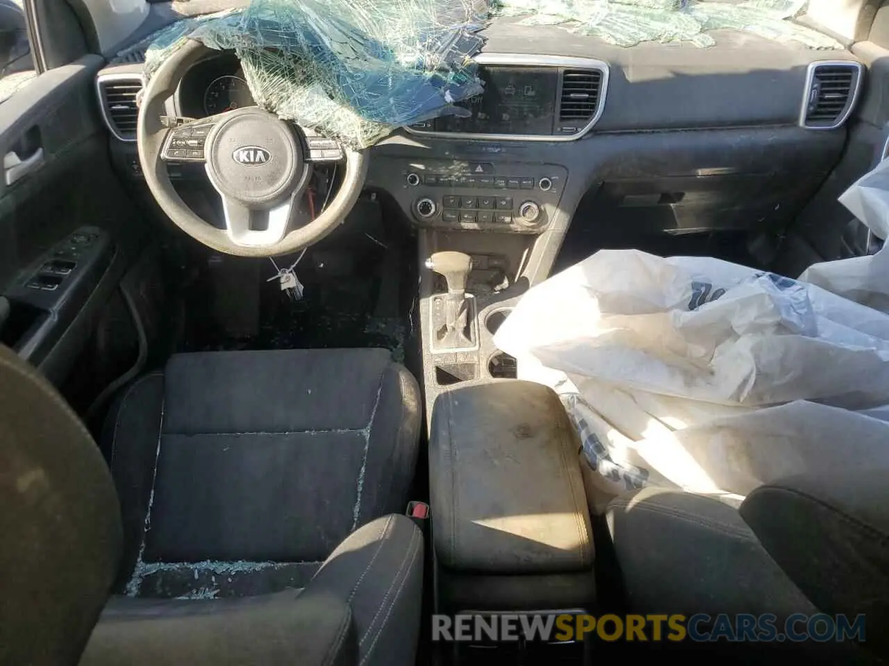 8 Photograph of a damaged car KNDPMCAC3N7994767 KIA SPORTAGE 2022