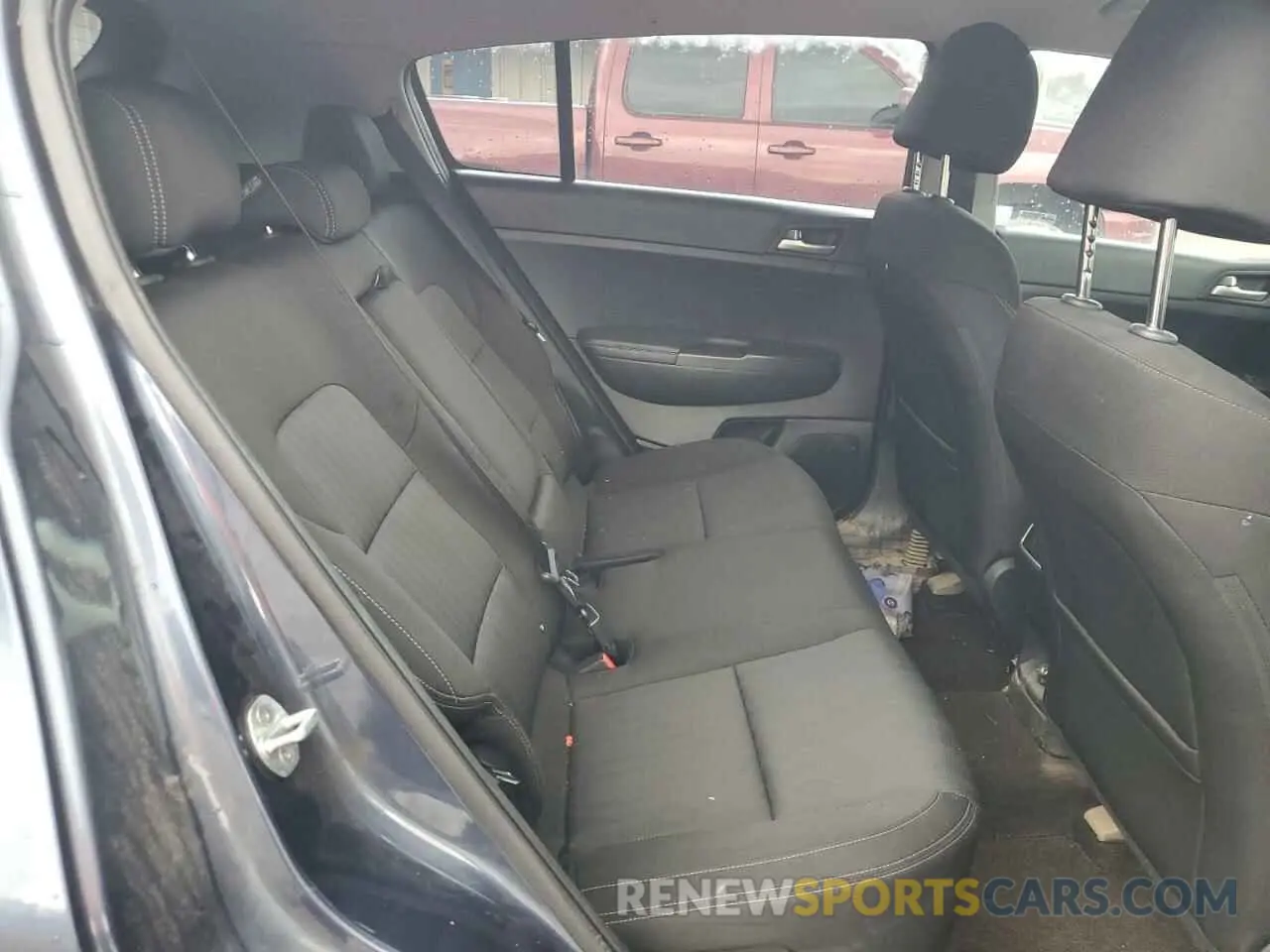 12 Photograph of a damaged car KNDPMCAC5N7026086 KIA SPORTAGE 2022