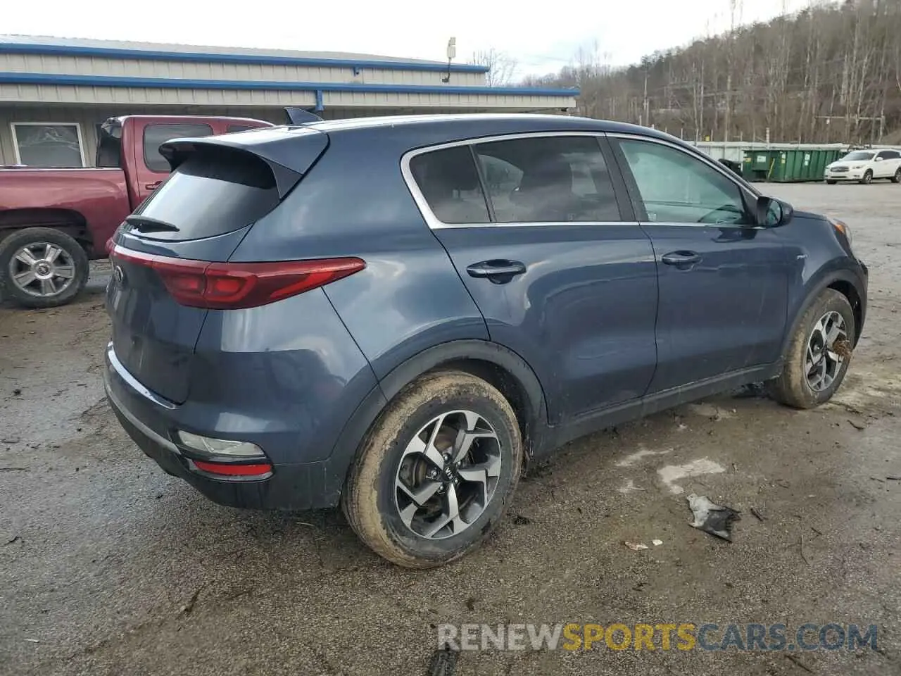3 Photograph of a damaged car KNDPMCAC5N7026086 KIA SPORTAGE 2022