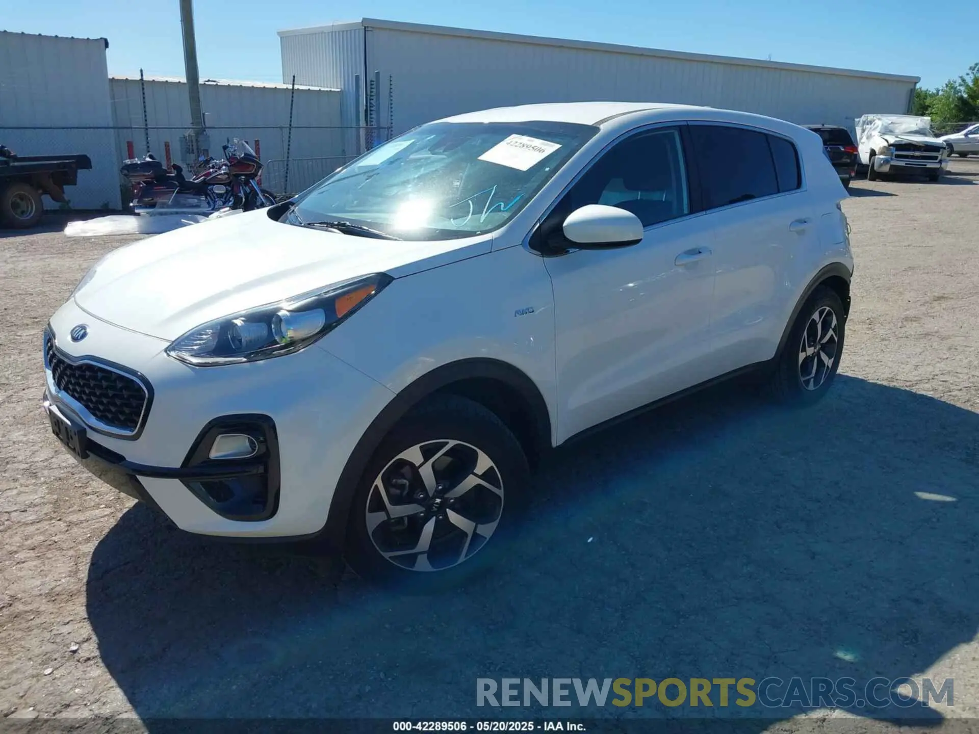 2 Photograph of a damaged car KNDPMCAC6N7005604 KIA SPORTAGE 2022